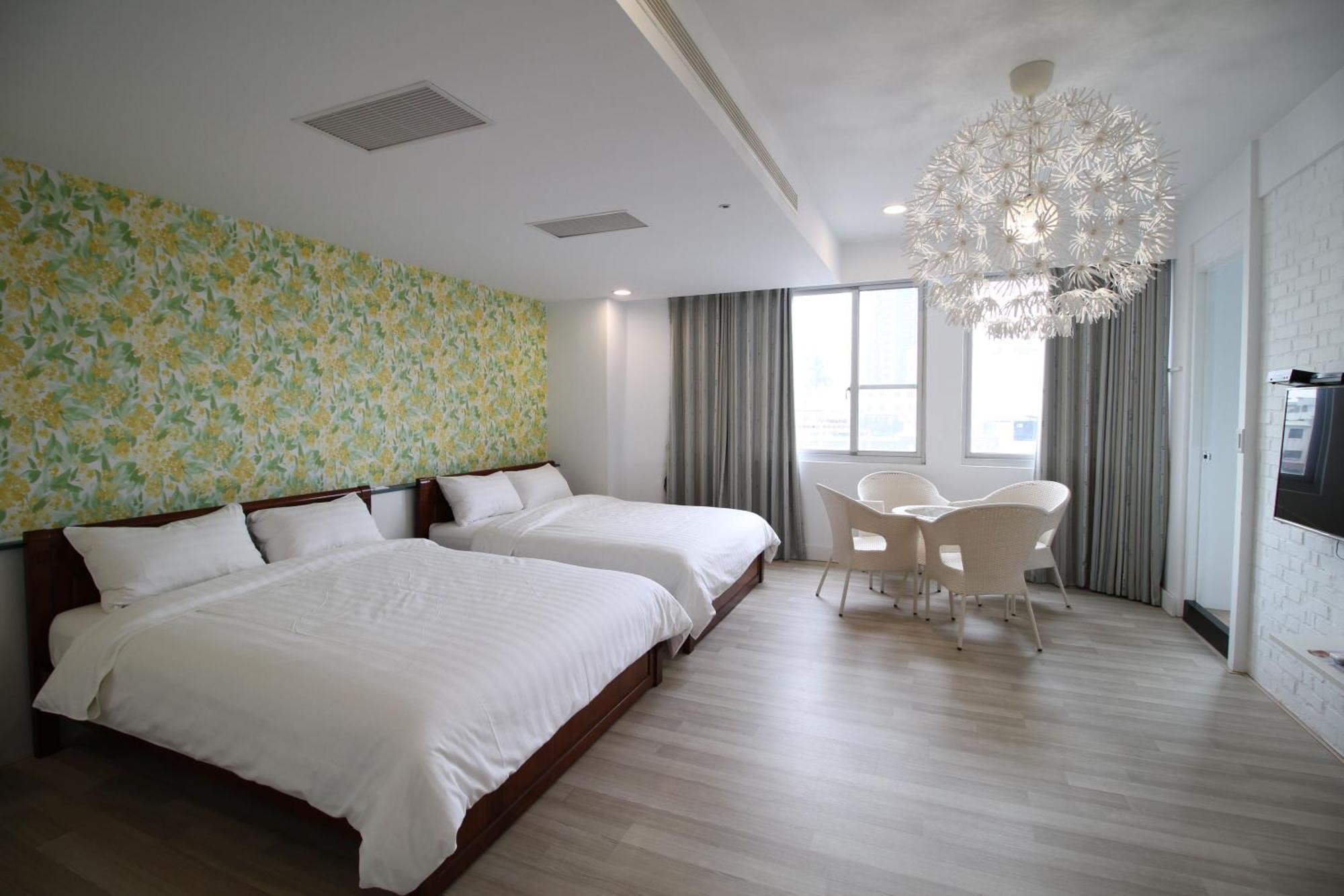 Moment Inn Tainan Exterior foto
